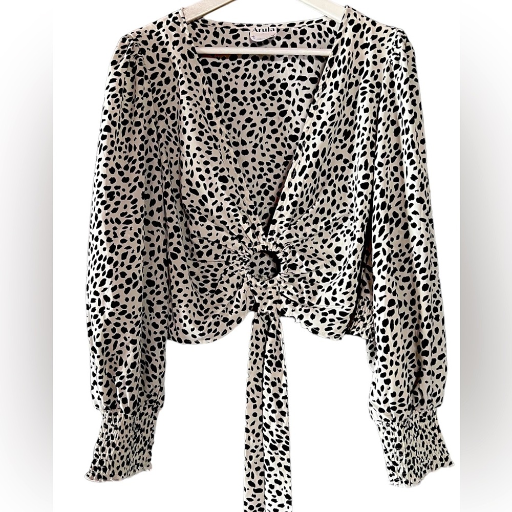 Leopard Print Peasant Crop Blouse Ring-Tie Elastic Waist & Wrist Arula Sexy Sz L